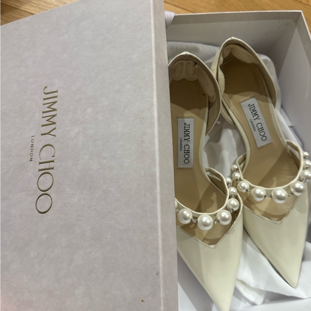 Jimmy Choo Aurelie 65 Ivory Heels with Pearl Embellishments size 38.5